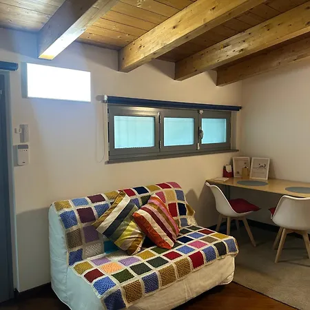 Casa Di Chloe - A 4 Minuti A Piedi Dai Navigli - A 20 Minuti A Piedi Dal Duomo Milan
