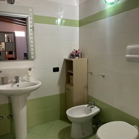 Casa Di Chloe - A 4 Minuti A Piedi Dai Navigli - A 20 Minuti A Piedi Dal Duomo * Milan